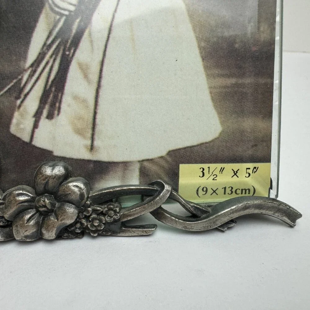 Vintage Art - Nouveau Picture Frame Metal  Glass